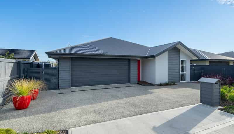 6 Carmello Grove, Richmond