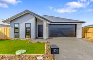 165 Milns Road, HALSWELL