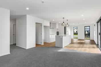 165 Milns Road, HALSWELL