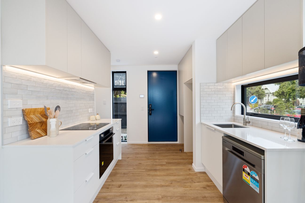 Modern Living Minutes from the CBD - Więcej