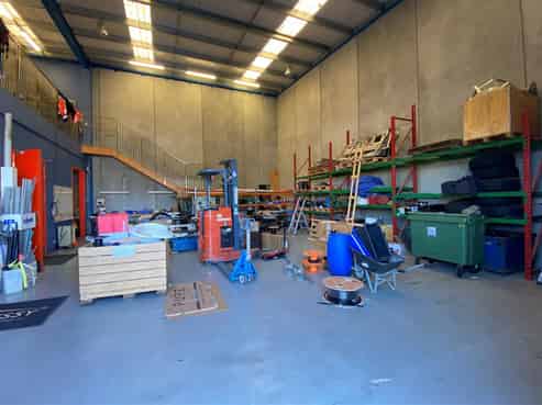 Premium Office Skewed Industrial