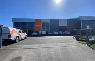 Premium Office Skewed Industrial