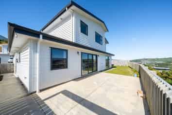 9 Antigua Way, Grenada Village