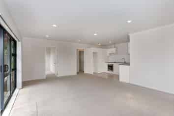 37 Pateke Drive, Takanini