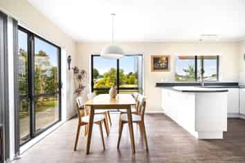 7a Cypress Gardens Place, Onerahi