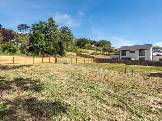 77a Aynsley Terrace, Hillsborough