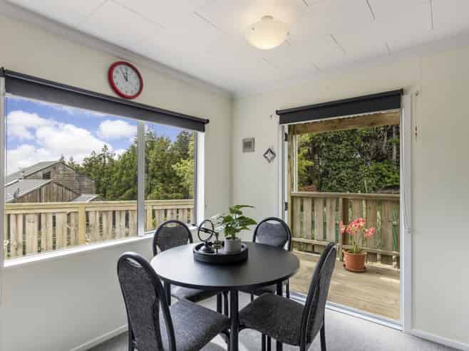 79 Queens Road, Glen Avon