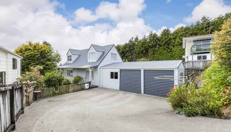 79 Queens Road, Glen Avon