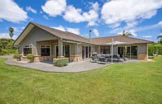 66 Austin Road, Maunu