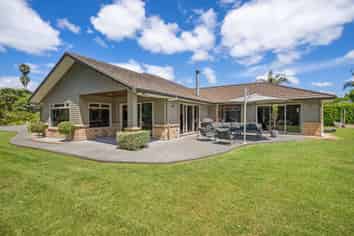 66 Austin Road, Maunu