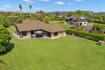 66 Austin Road, Maunu