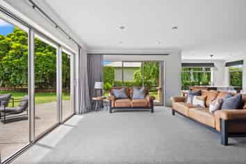 66 Austin Road, Maunu