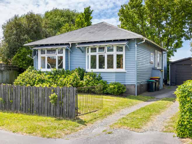 66 Caledonian Road, Saint Albans