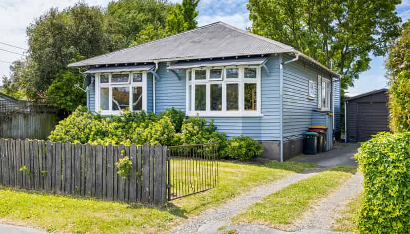 66 Caledonian Road, Saint Albans