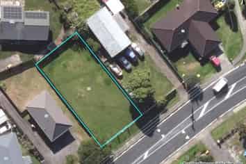 35 Lincoln Park Avenue, Massey