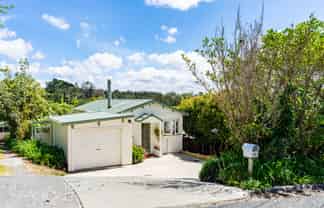 5A Whaka Street, Maungaturoto