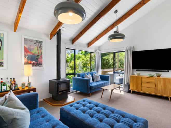 2/206 Rangatira Road, Beach Haven