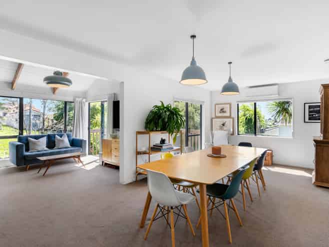 2/206 Rangatira Road, Beach Haven