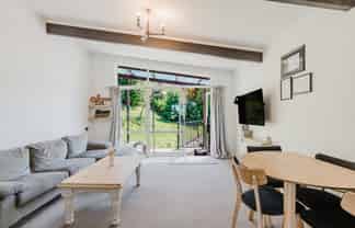 5B Caernarvon Street, Dinsdale