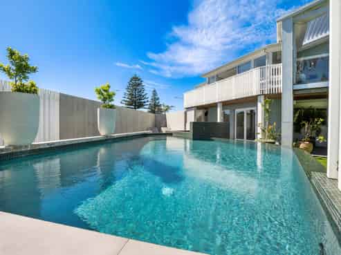 96 Marine Parade, Mount Maunganui