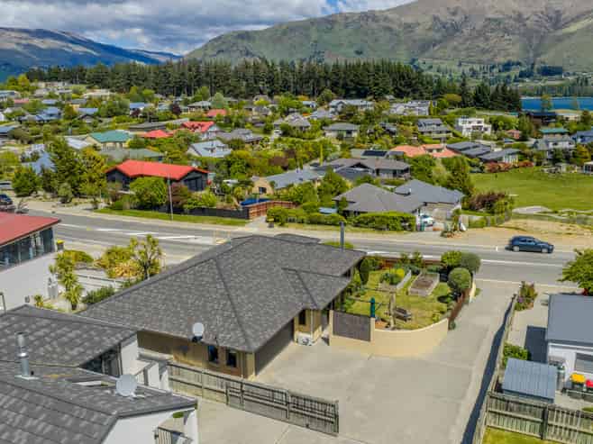 45 Kings Drive, Wanaka