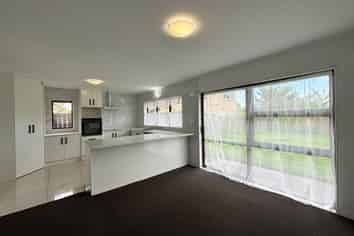 2/152 Rangitoto Road, Papatoetoe