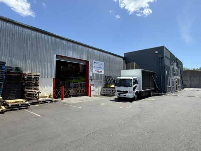 Container Friendly on Montgomerie Road