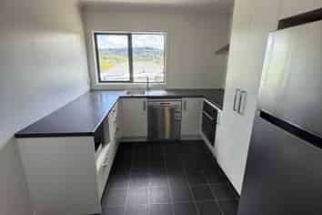 9 Lowry Heights, Stokes Valley