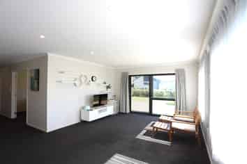 15 Alker Road, Chartwell