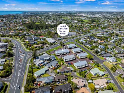 NORTH SHORE - ROAD FRONT CONSULTANCY PREMISES
