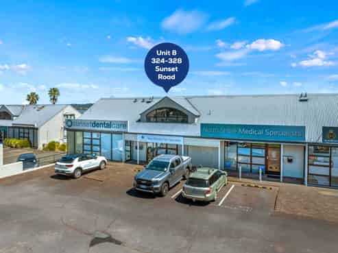 NORTH SHORE - ROAD FRONT CONSULTANCY PREMISES
