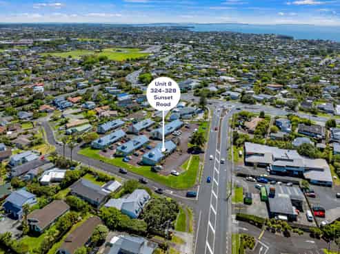 NORTH SHORE - ROAD FRONT CONSULTANCY PREMISES
