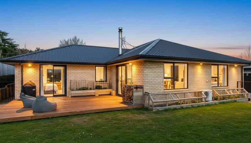 31 Owhiro Avenue, MOSGIEL