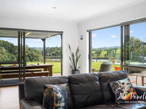 93C Jumna Road, Maungaturoto