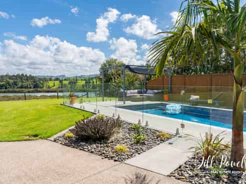 93C Jumna Road, Maungaturoto