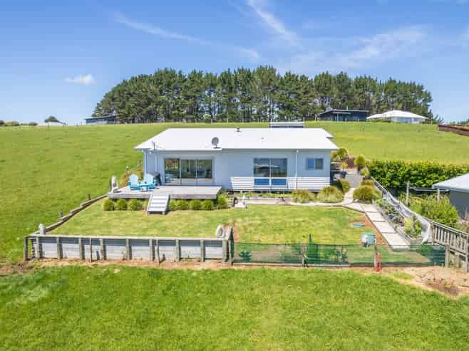 474 Maukutea Drive, Kawhia