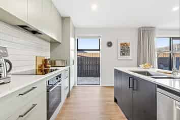 9 Caton Street, Lake Hawea