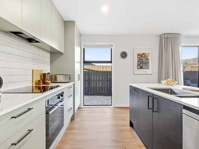 9 Caton Street, Lake Hawea