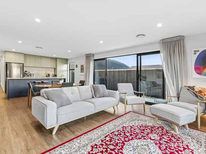 9 Caton Street, Lake Hawea