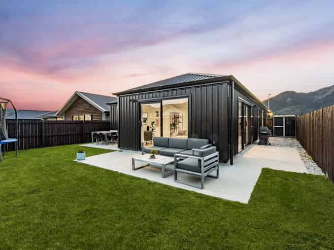 9 Caton Street, Lake Hawea