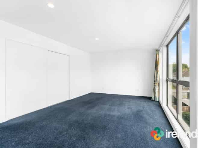 4/86 Springfield Road , Saint Albans