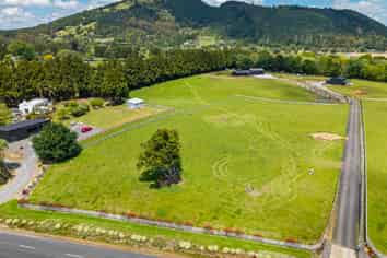 137 Apotu Road, Kauri