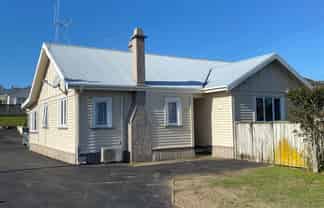 114 MacFarlane Street, Hamilton East