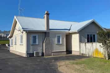 114 MacFarlane Street, Hamilton East