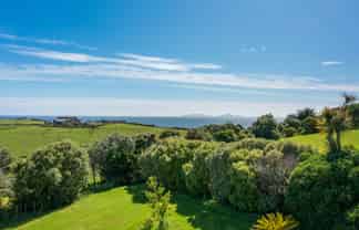 50 Langman Lane, Matapouri