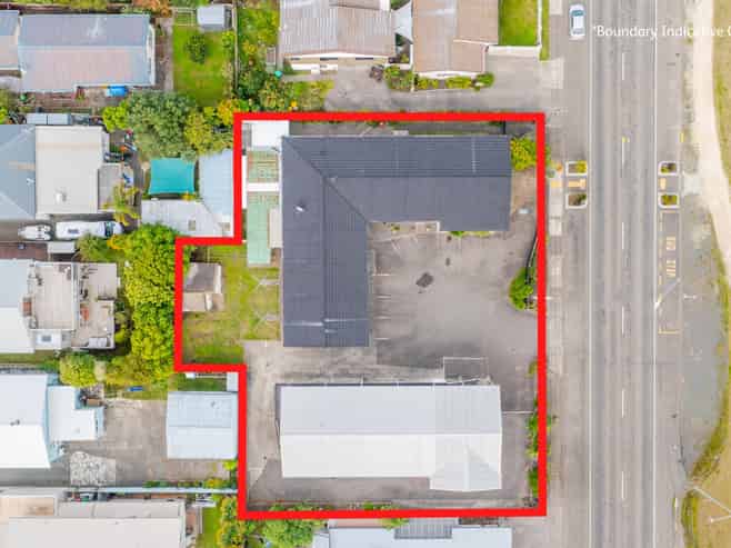 Freehold accommodation - desirable Napier location