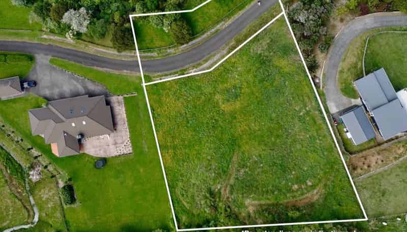 22 Johnson Street, TUAKAU