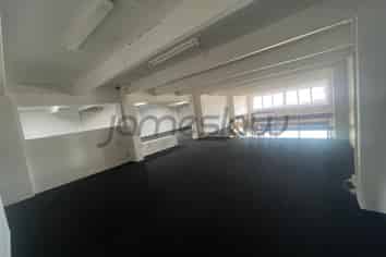 Street-Front Retail/Office Opportunity