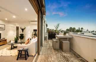 111/16 Huron Street, Takapuna