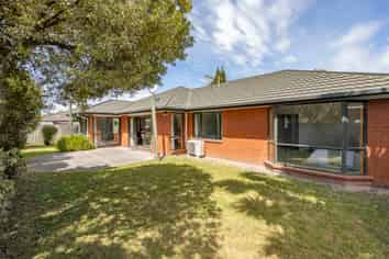 5 Cardigan Bay Place, Addington